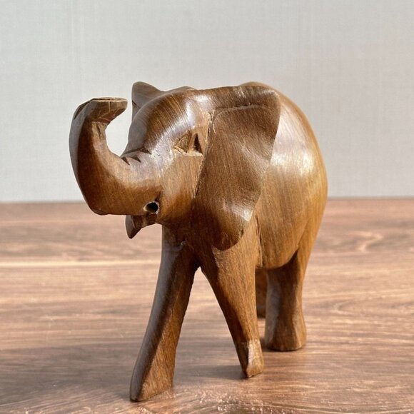 Hand Carved Teak Wood Elephant Figurine, 7” Long, Trunk Up, Animal Decor, Boho S - Picture 1 of 12